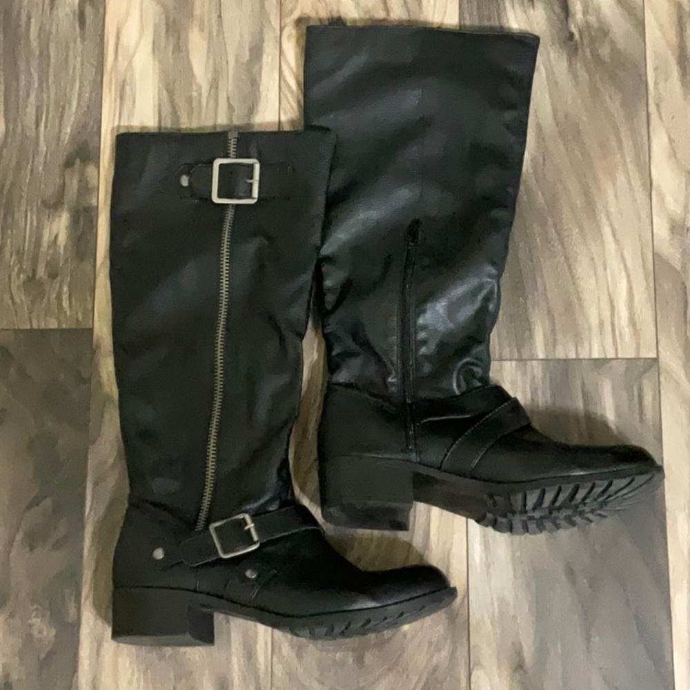 So Black Biker Boots - Size 9